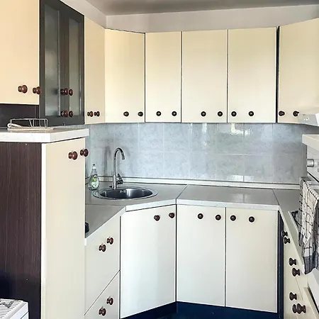 דירה 2 Bedroom Awesome In *