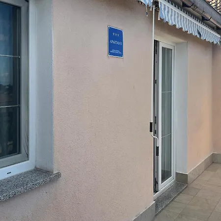 דירה 2 Bedroom Awesome In *