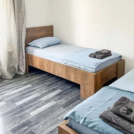 2 Bedroom Awesome In